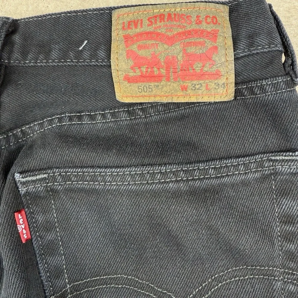 Levi’s 505 Men’s Jeans 32x34 Faded Black Denim‎ Mid Rise Straight Leg Dark Wash